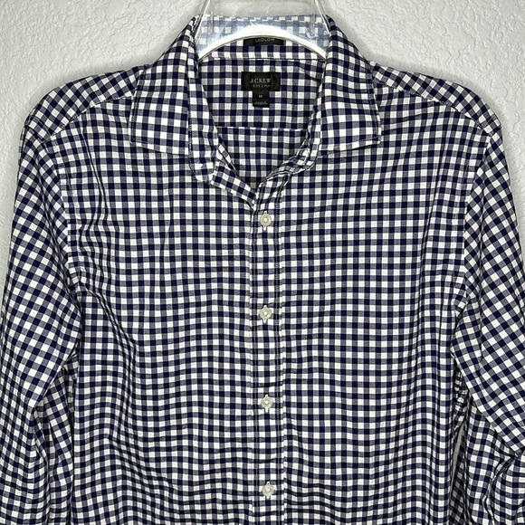 J. Crew Men’s Ludlow Premium Button Down Shirt Medium - Picture 3 of 10